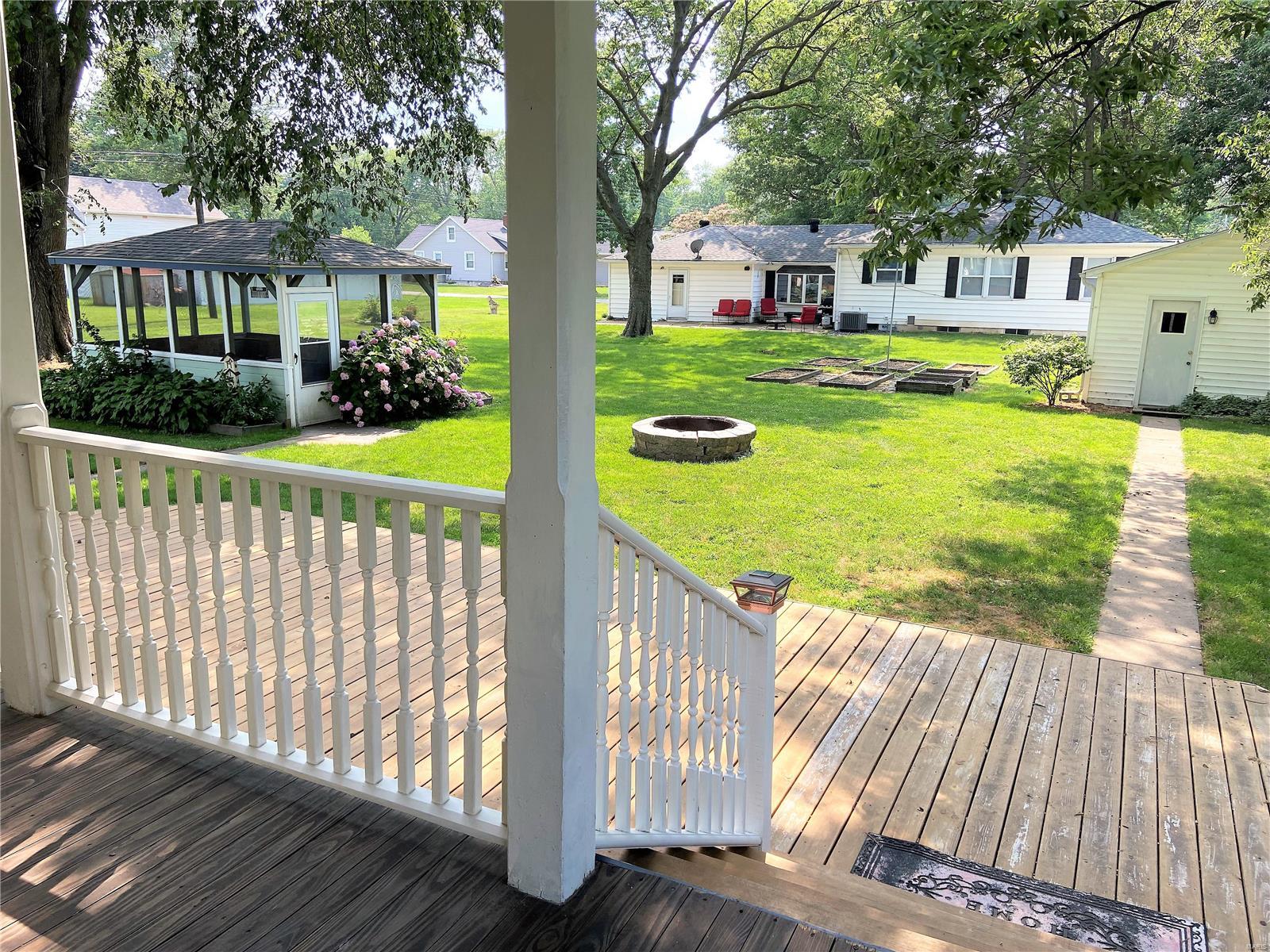 298 Page Street Aviston, IL 62216 - Photo 14 of 84 Gallery Image 14