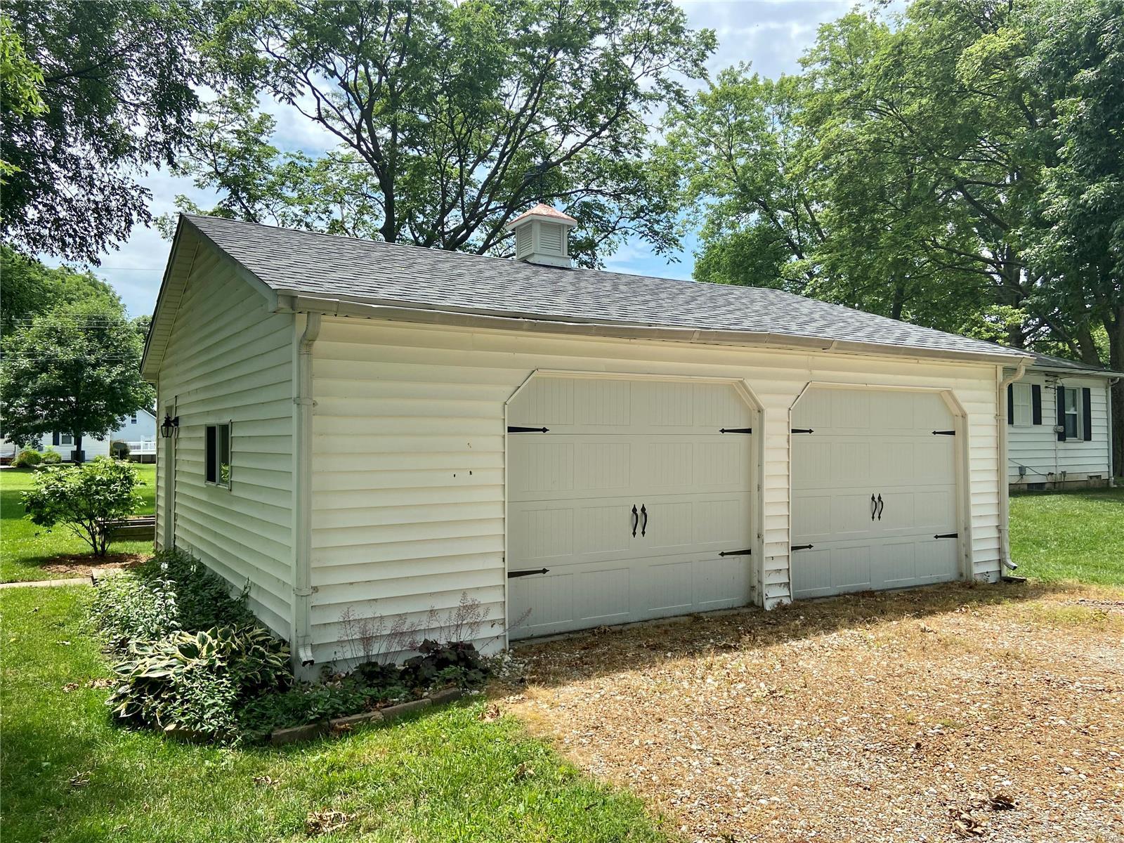 298 Page Street Aviston, IL 62216 - Photo 15 of 84 Gallery Image 15