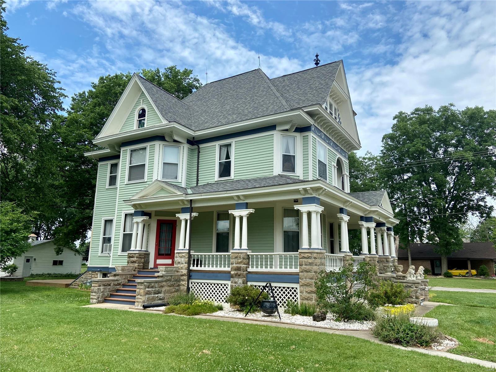 298 Page Street Aviston, IL 62216 - Photo 7 of 84 Gallery Image 7