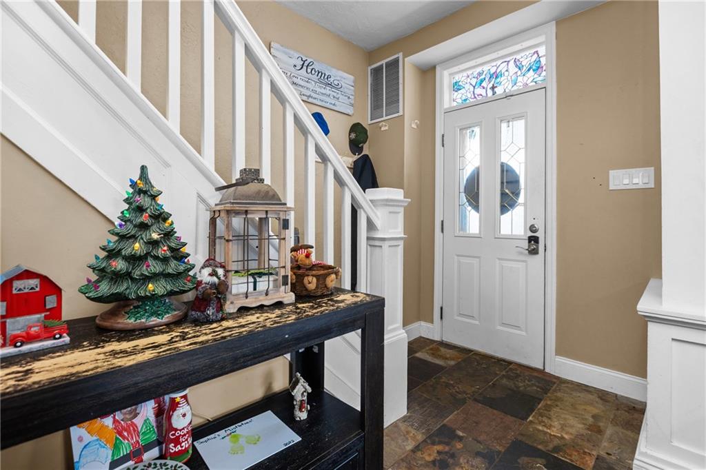 325 East Grant Street Houston, PA 15342 - Photo 7 of 33 a view of entryway and hall