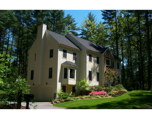 131 Murphy Road Hudson, MA 01749 - Photo 1 of 18 Gallery Image 1