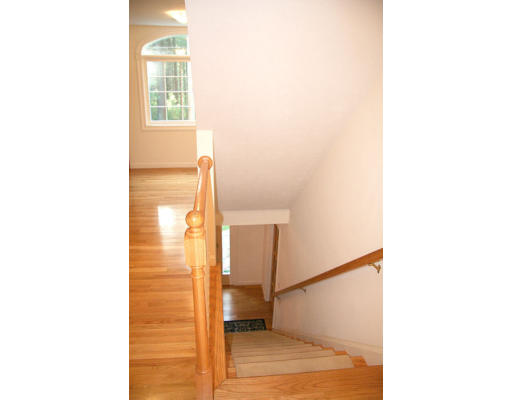 131 Murphy Road Hudson, MA 01749 - Photo 14 of 18 Gallery Image 14