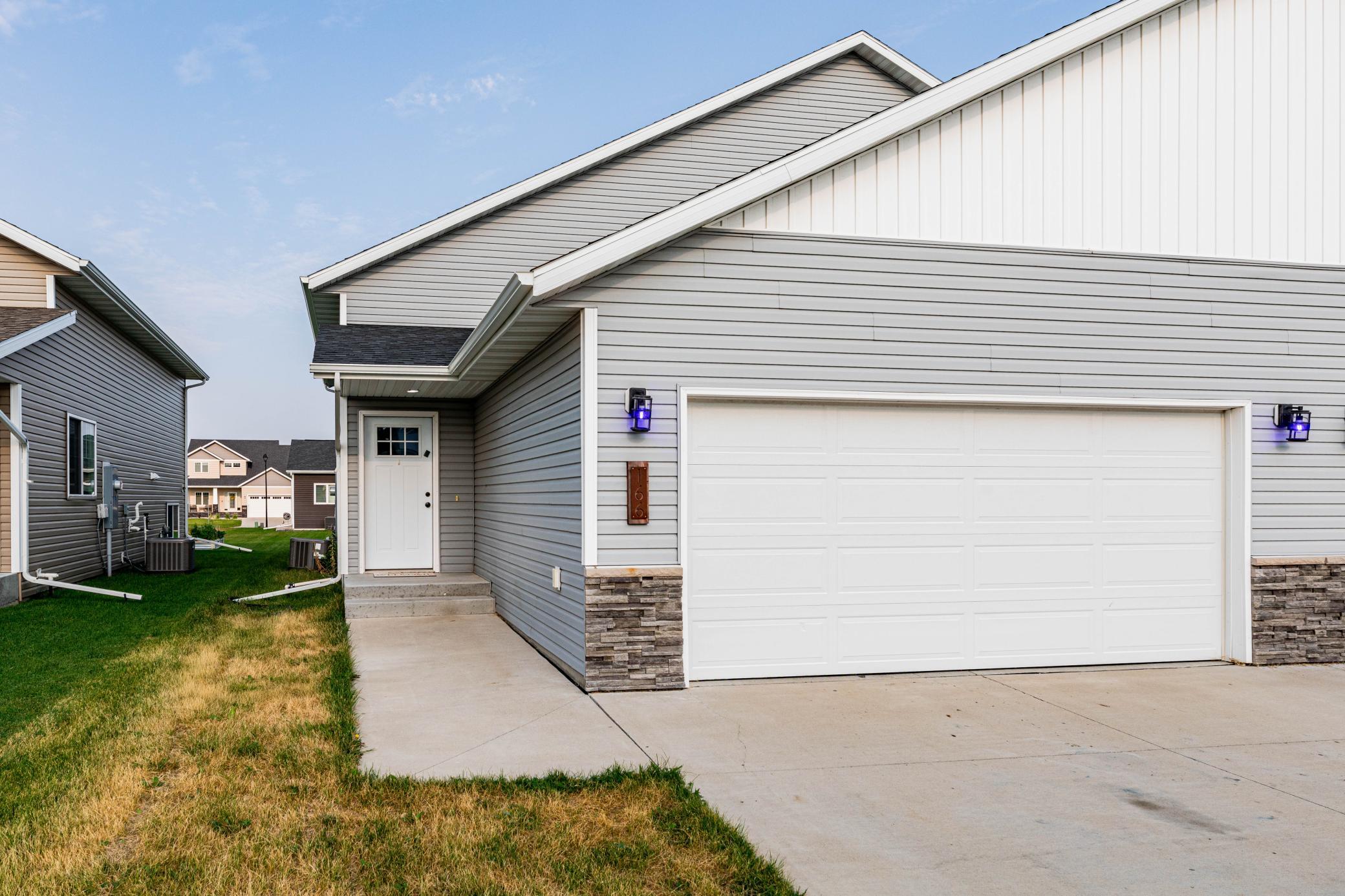 166 Pine Avenue Mapleton, ND 58059 - Photo 2 of 28 Gallery Image 2