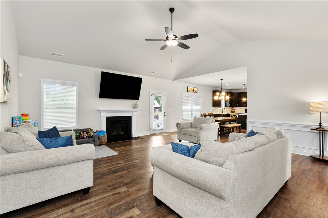 105 Bonaire Point, Unit POINTE Anderson, SC 29621 - Photo 7 of 50