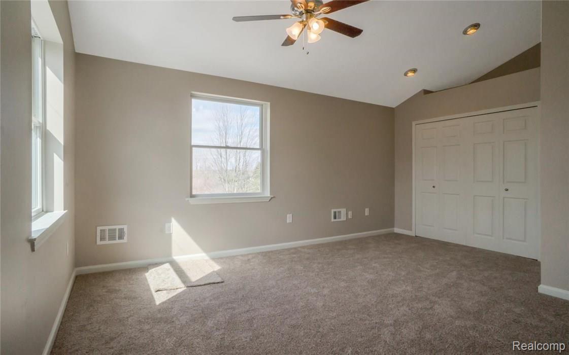 6254 Oak Grove Road Howell, MI 48855 - Photo 16 of 30 6254 Oak Grove 016.jpg