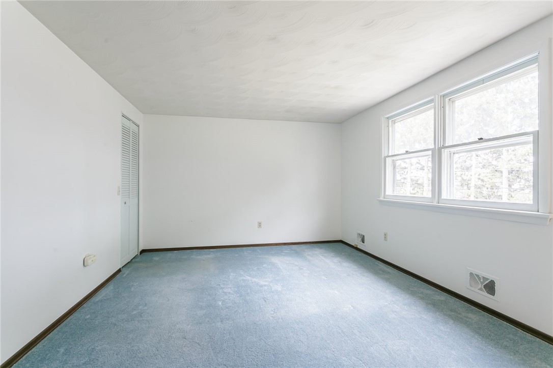 186 Kearney Drive Irondequoit, NY 14617 - Photo 17 of 22