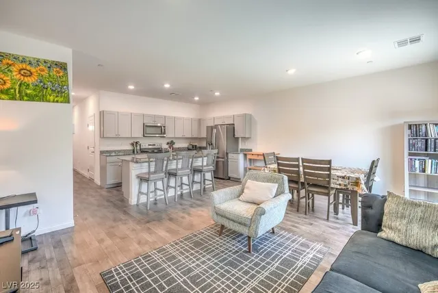 $329,900 | 4209 Venus Falls Avenue, North Las Vegas, NV 89084