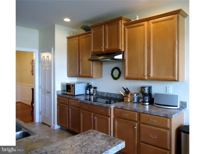 13 Rinehart Road Pottstown, PA 19465 - Photo 4 of 8 Kitchen
