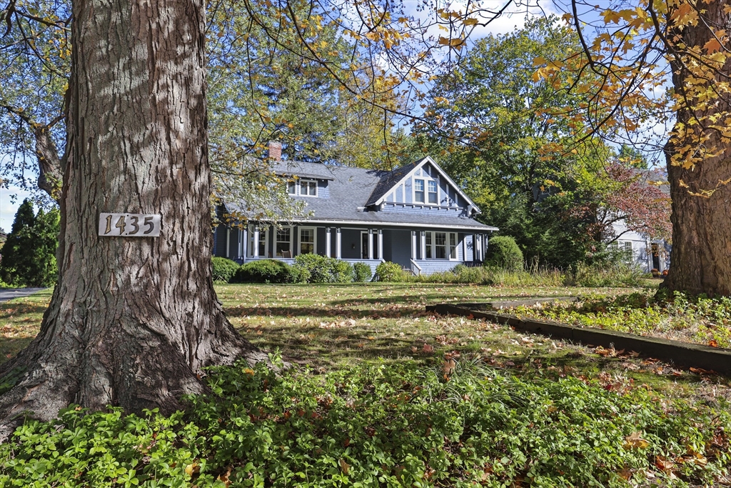 1435 Longmeadow Street Longmeadow, MA 01106 - Photo 1 of 36