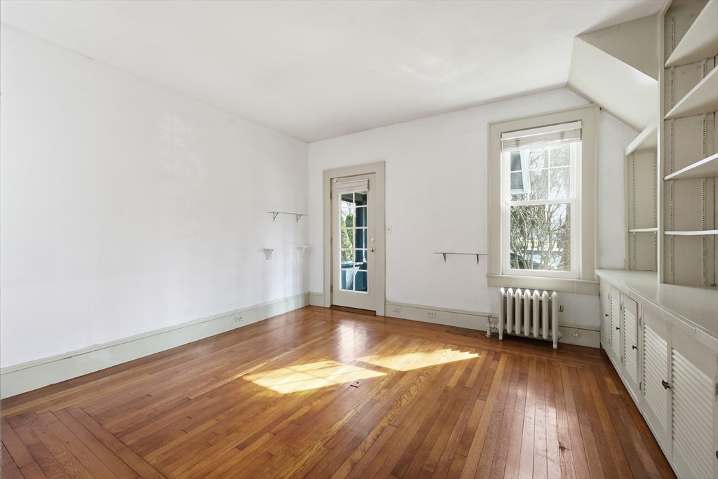 1435 Longmeadow Street Longmeadow, MA 01106 - Photo 15 of 36