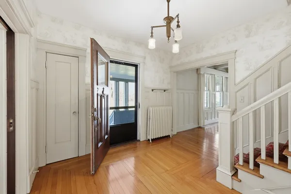 $539,900 | 1435 Longmeadow Street, Longmeadow, MA 01106