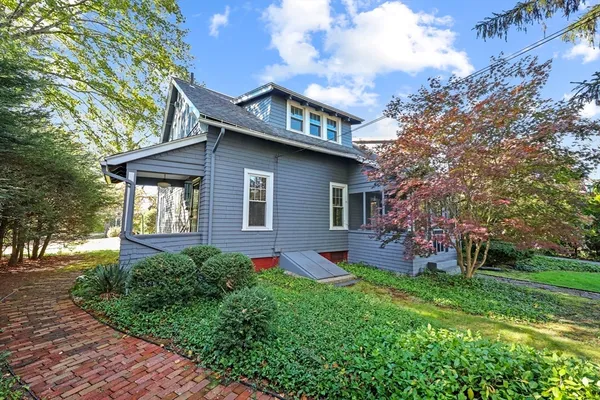 $539,900 | 1435 Longmeadow Street, Longmeadow, MA 01106