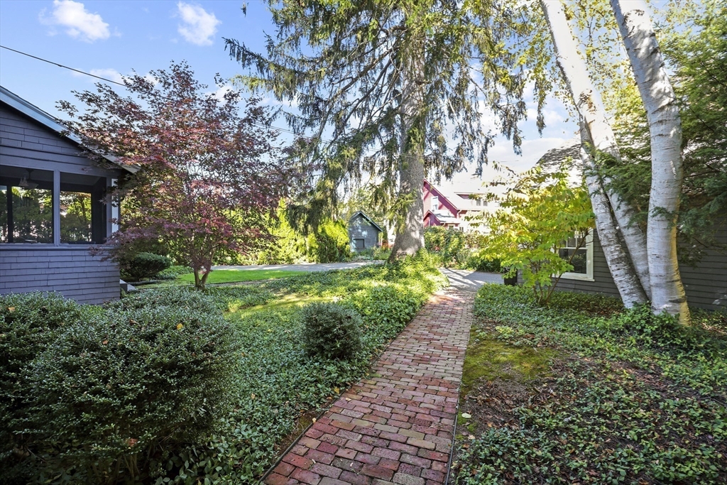 1435 Longmeadow Street Longmeadow, MA 01106 - Photo 32 of 36