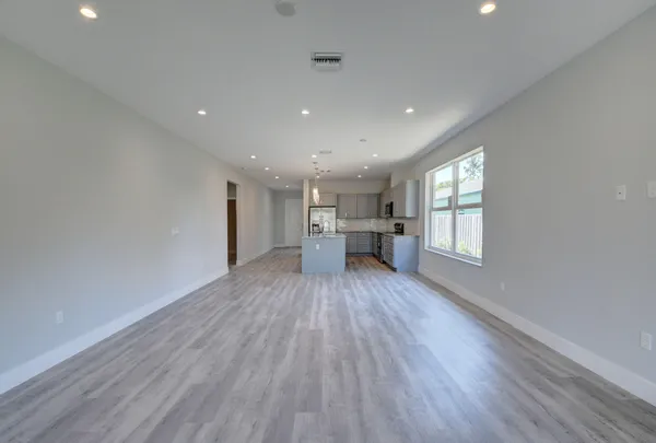 $879,000 | 715 Northwest 1st Street, Delray Beach, FL 33444
