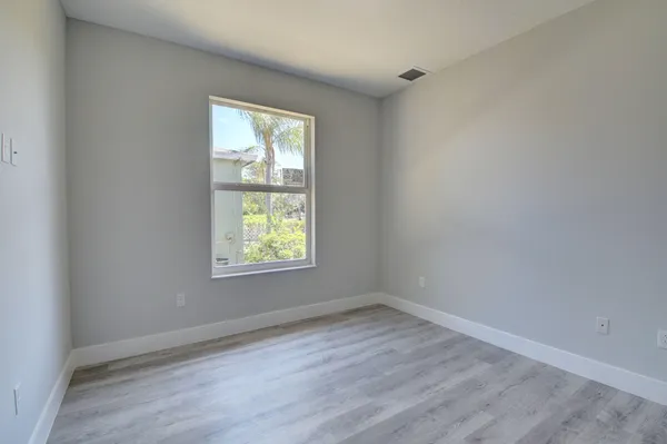 $879,000 | 715 Northwest 1st Street, Delray Beach, FL 33444