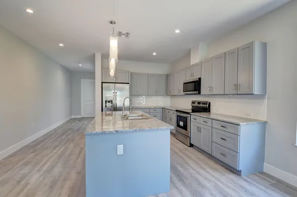$879,000 | 715 Northwest 1st Street, Delray Beach, FL 33444