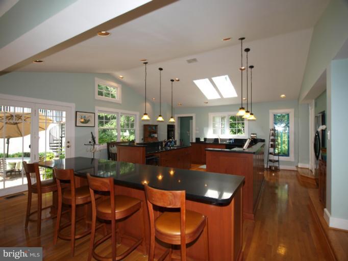 511 Stonington Road Silver Spring, MD 20902 - Photo 14 of 30 Kitchen