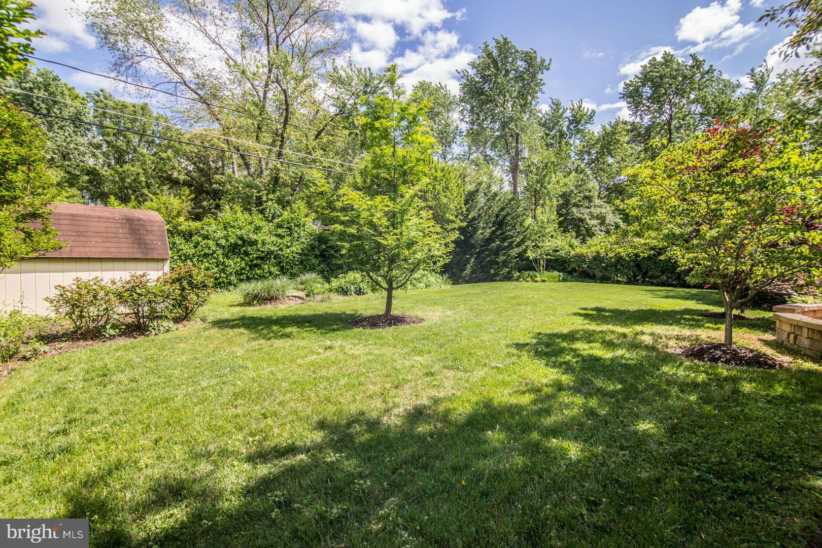 708 Pin Oak Road Severna Park, MD 21146 - Photo 26 of 27 Exterior (Rear)