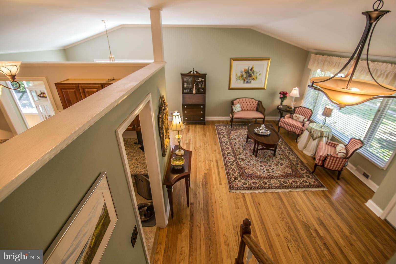 708 Pin Oak Road Severna Park, MD 21146 - Photo 5 of 27 Interior (General)