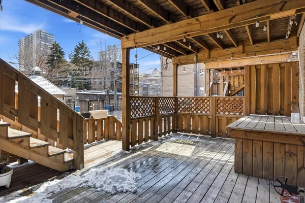 $2,750 | 5739 North Winthrop Avenue, Unit 1, Chicago, IL 60660