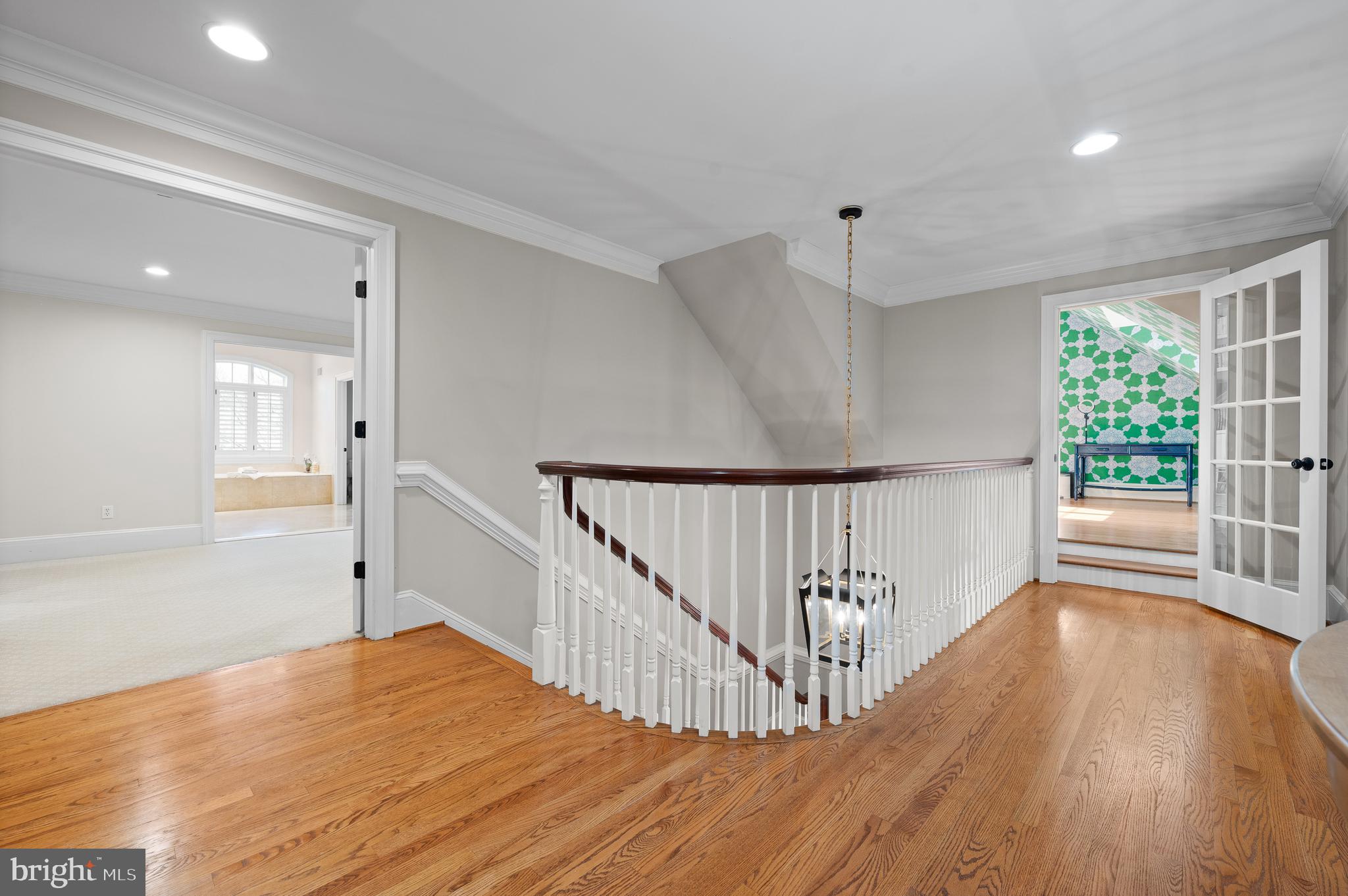 108 Overlook Lane Wayne, PA 19087 - Photo 23 of 56 Main Staircase