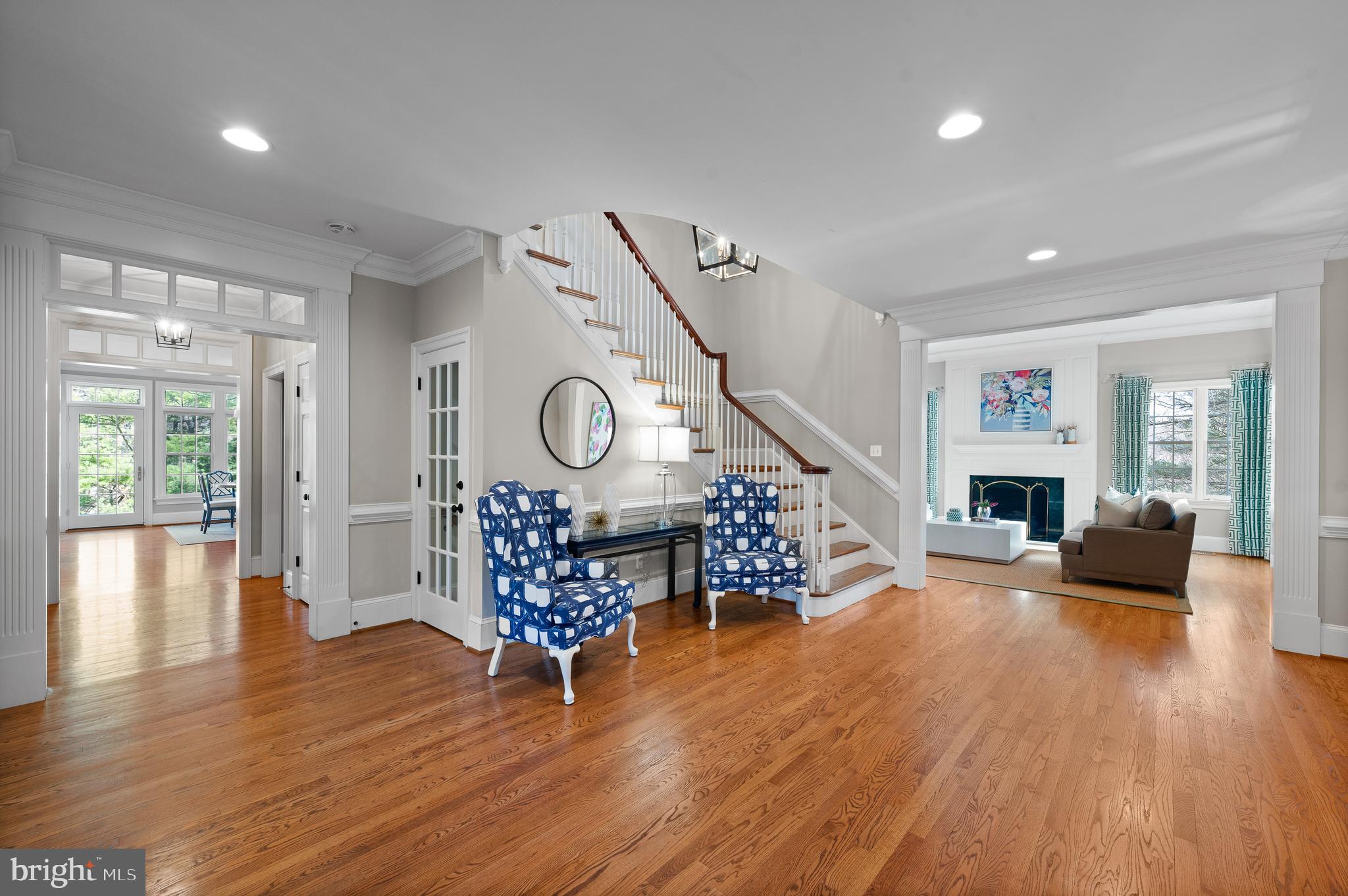 108 Overlook Lane Wayne, PA 19087 - Photo 3 of 56 Foyer