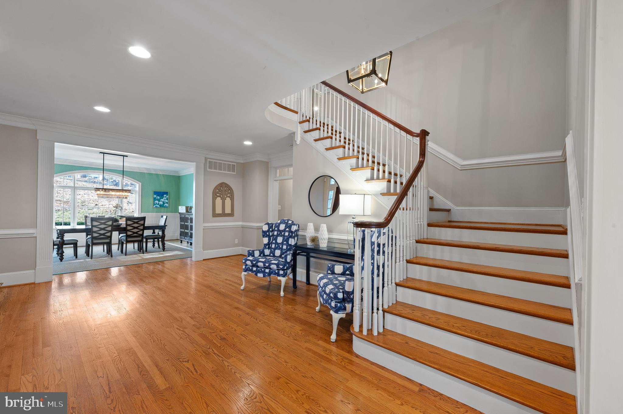 108 Overlook Lane Wayne, PA 19087 - Photo 4 of 56 Main staircase
