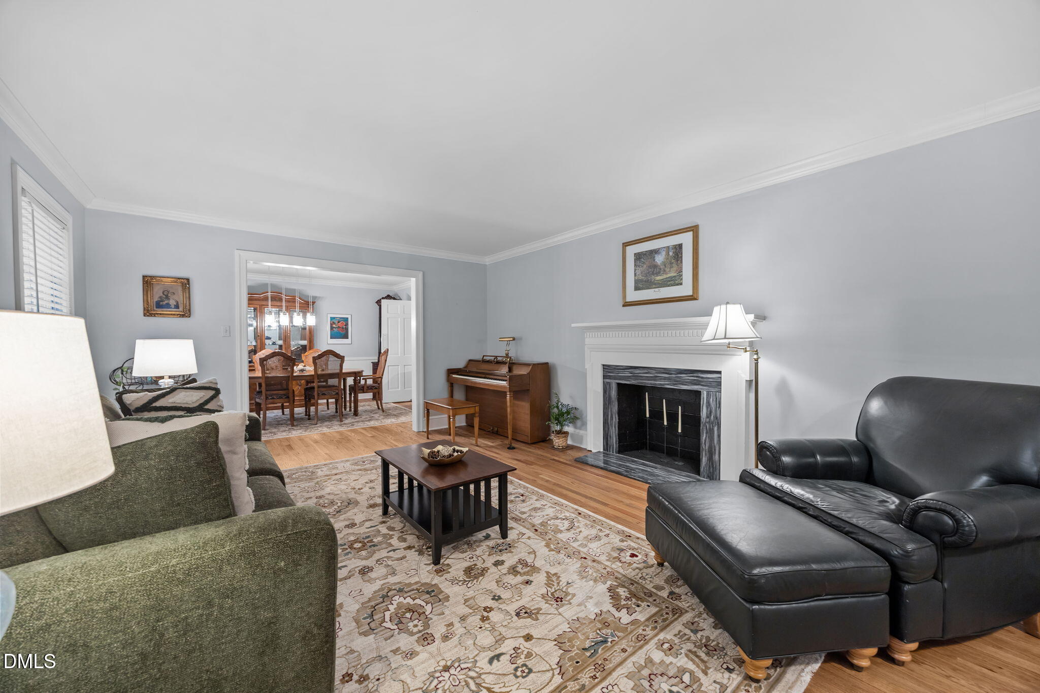 4902 Carteret Drive Raleigh, NC 27612 - Photo 11 of 44 Living Room