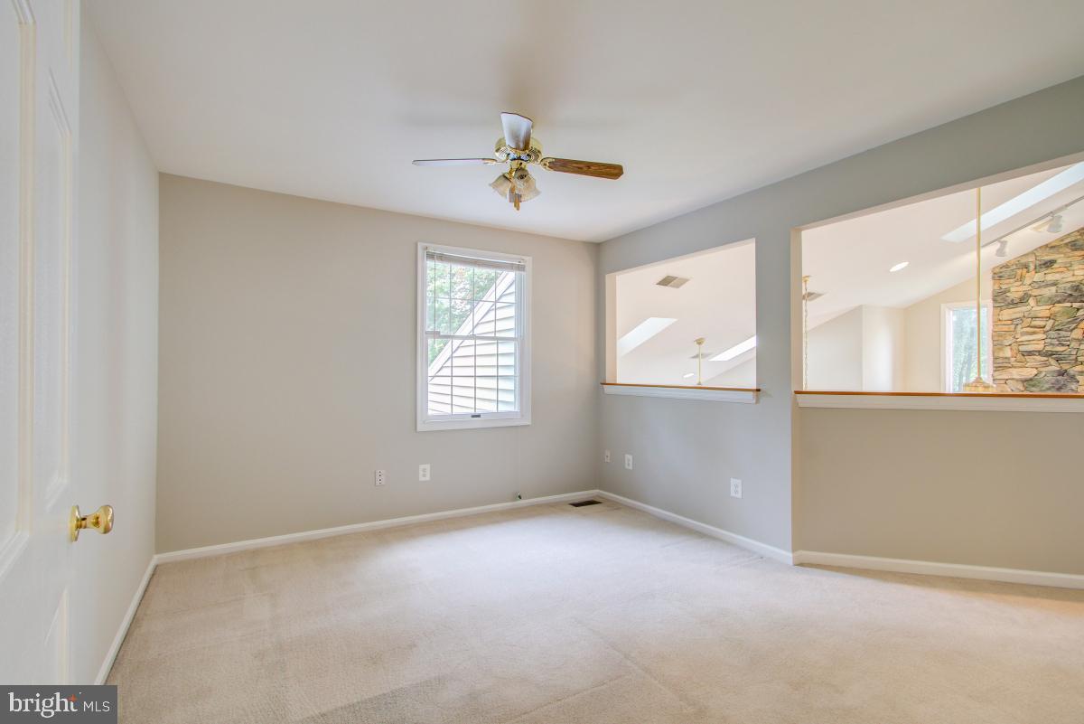 109 Summit Hall Road Gaithersburg, MD 20877 - Photo 32 of 57 Bonus room or possible home office