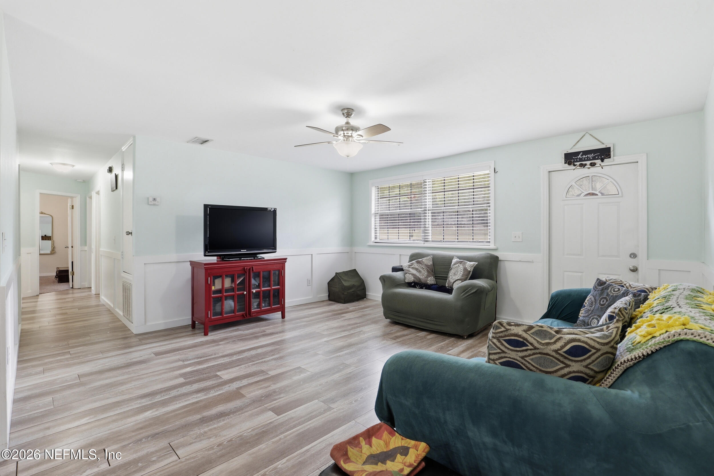 418 Tina Road Lake City, FL 32024 - Photo 6 of 36 Living Room