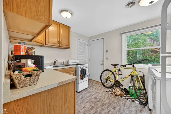 $247,500 | 519 North Prow Avenue, Bloomington, IN 47408