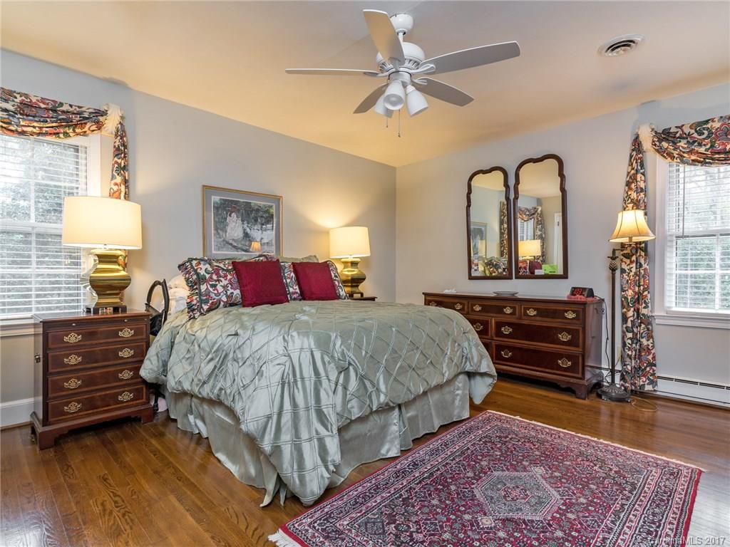 2536 Cloister Drive Charlotte, NC 28211 - Photo 14 of 29