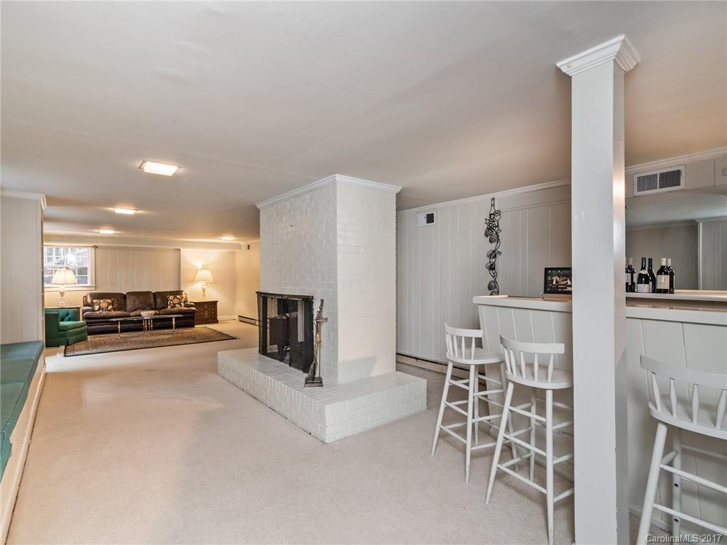 2536 Cloister Drive Charlotte, NC 28211 - Photo 16 of 29