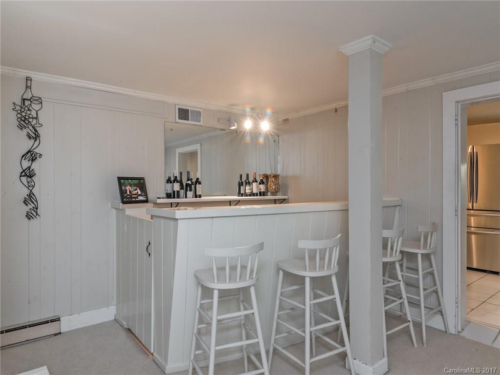 2536 Cloister Drive Charlotte, NC 28211 - Photo 17 of 29