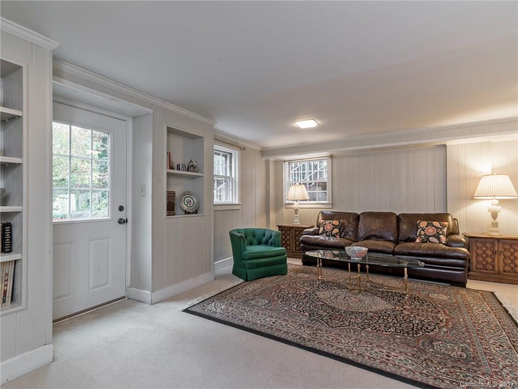 2536 Cloister Drive Charlotte, NC 28211 - Photo 18 of 29