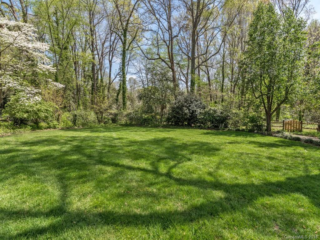 2536 Cloister Drive Charlotte, NC 28211 - Photo 27 of 29