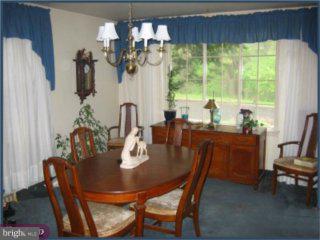 134 Parkview Road Cheltenham, PA 19012 - Photo 3 of 6 Gallery Image 3