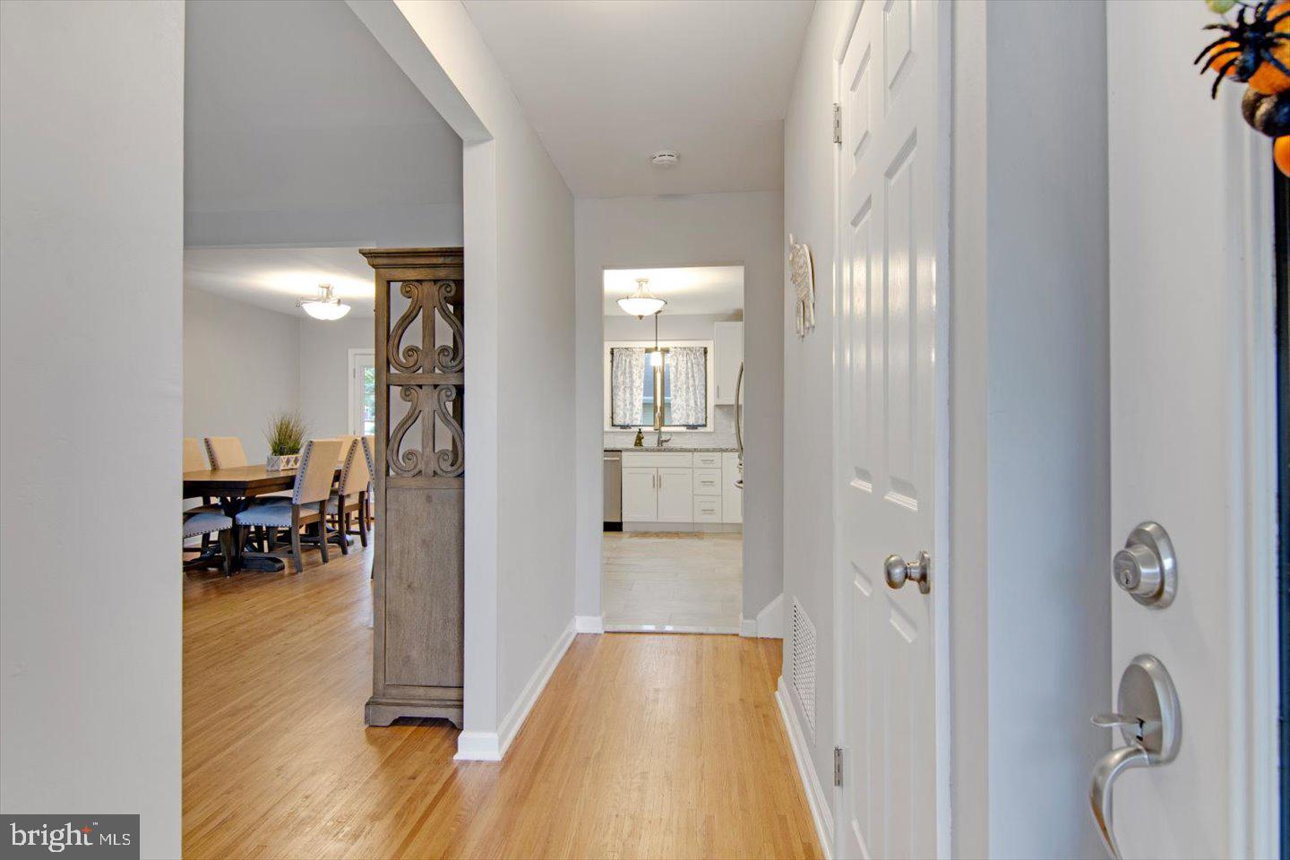 114 Ridge Road Cherry Hill, NJ 08002 - Photo 3 of 44 Gallery Image 3
