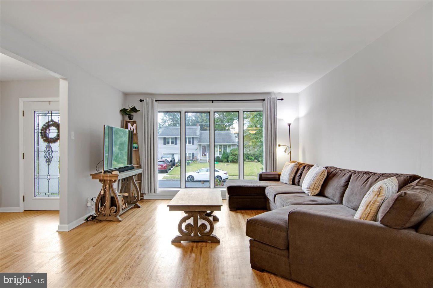 114 Ridge Road Cherry Hill, NJ 08002 - Photo 5 of 44 Gallery Image 5