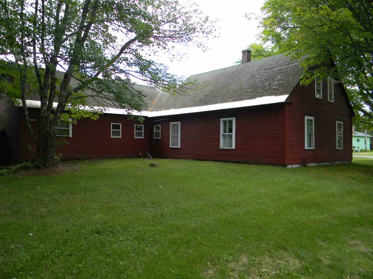 398 Brown Road Northumberland, NH 03582 - Photo 5 of 40 Gallery Image 5