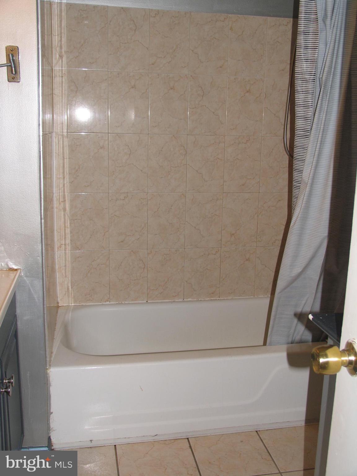 13044 Townsend Road, Unit H2 Philadelphia, PA 19154 - Photo 10 of 15