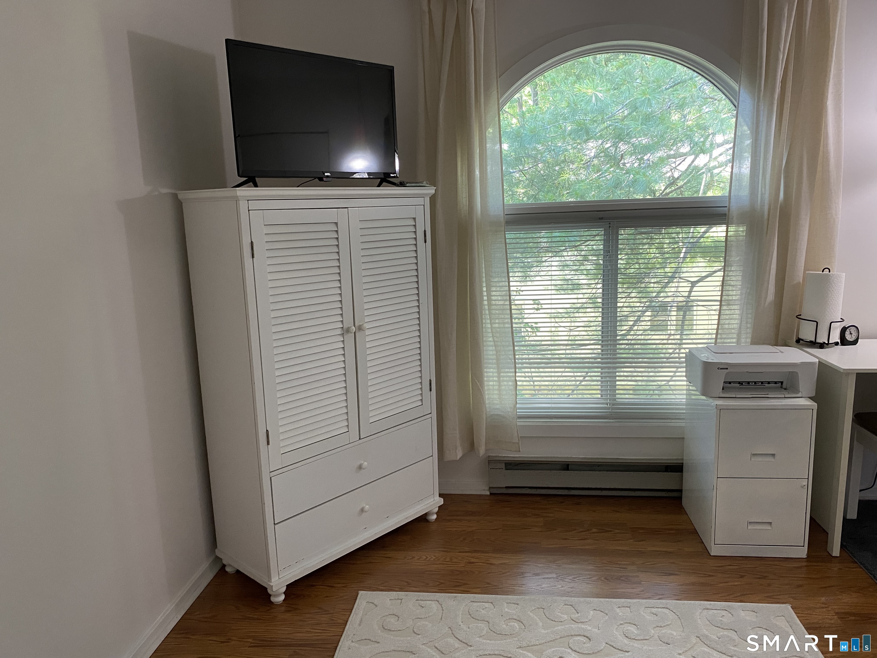 585 Park Road, Unit 58 Waterbury, CT 06708 - Photo 20 of 23 Second bedroom view