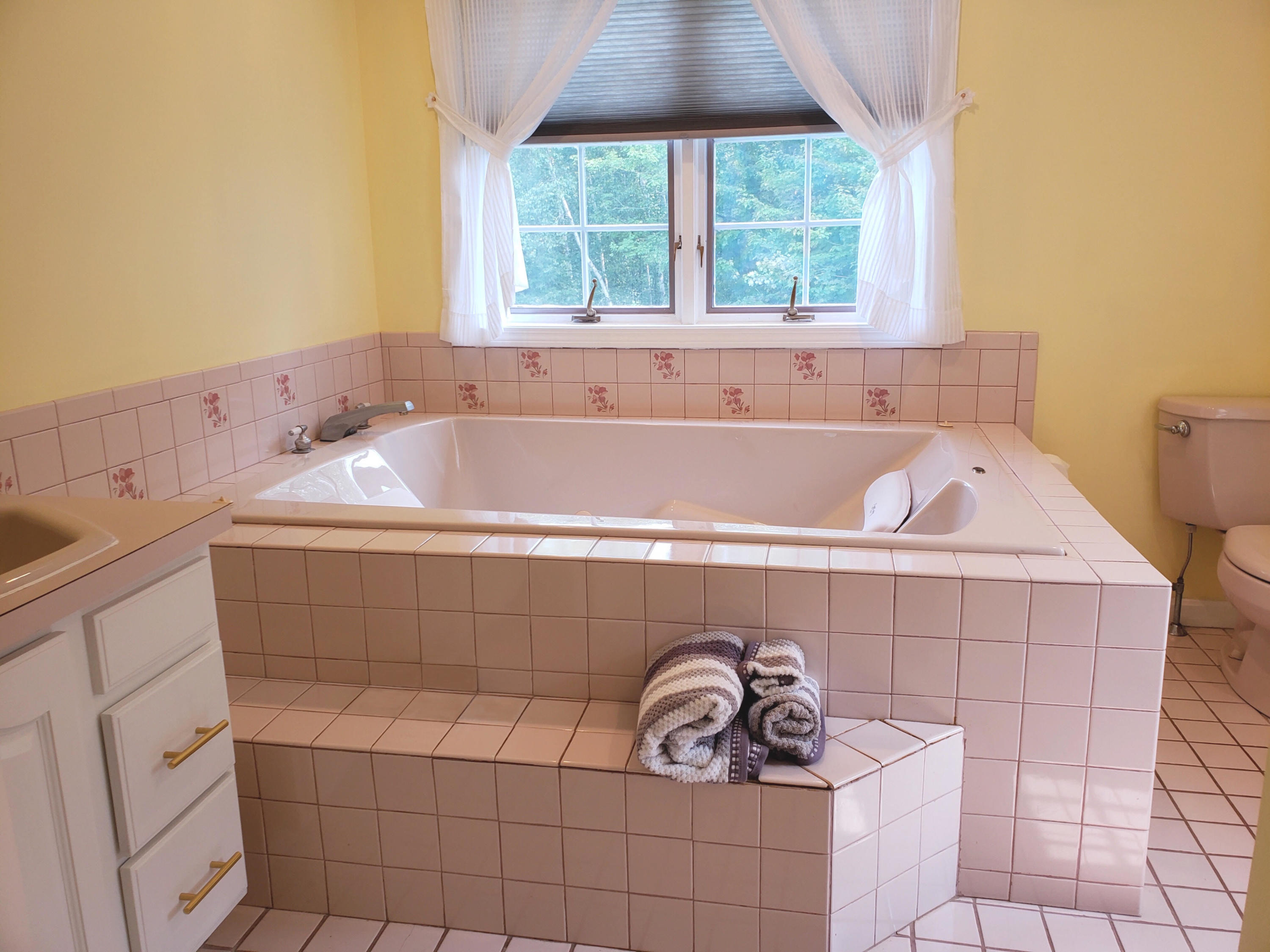 90 Trout Brook Road Arundel, ME 04046 - Photo 18 of 37 bath retouch