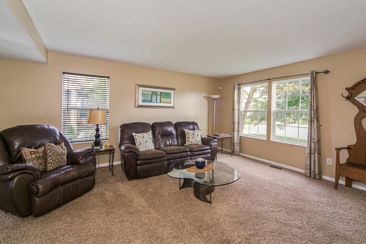 5422 Ripplemead Court Galloway, OH 43119 - Photo 3 of 25