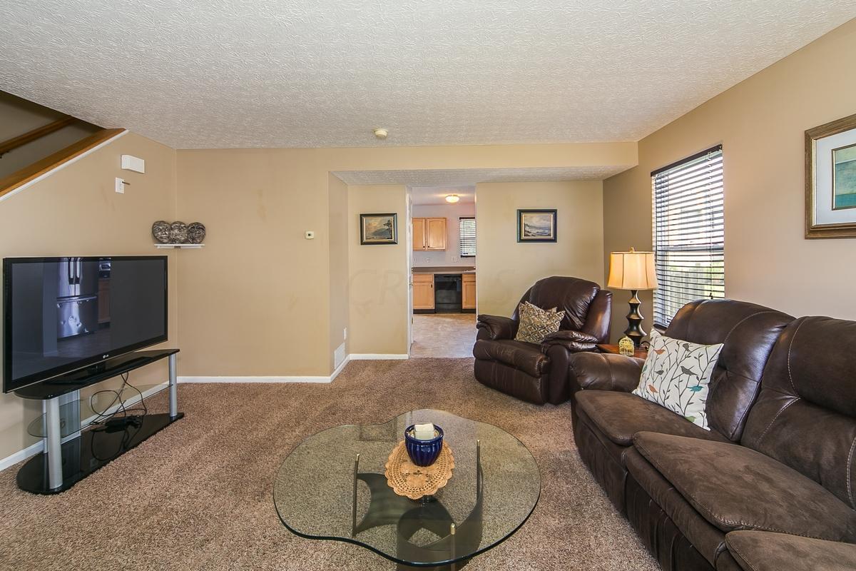 5422 Ripplemead Court Galloway, OH 43119 - Photo 6 of 25
