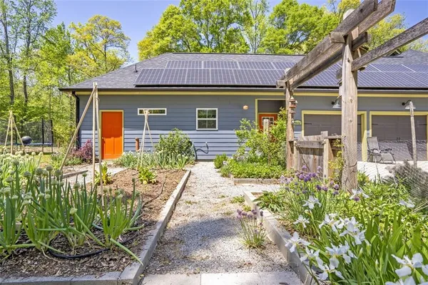 $650,000 | 225 Hamrick Road, Bremen, GA 30110