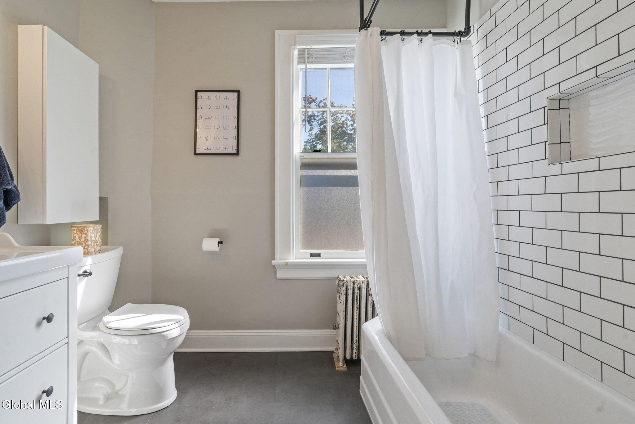 1055 Ardsley Road Schenectady, NY 12308 - Photo 33 of 74 33-web-or-mls-1055-ardsley-rd