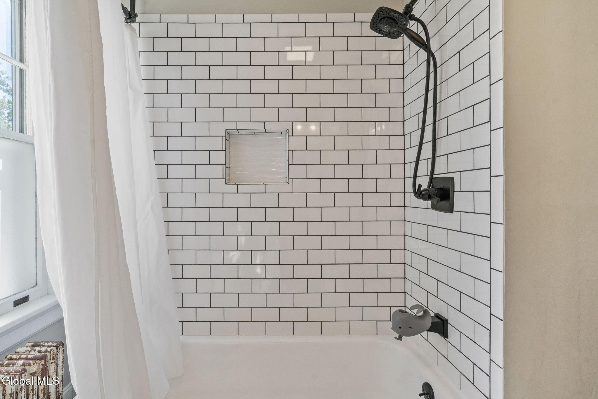 1055 Ardsley Road Schenectady, NY 12308 - Photo 35 of 74 35-web-or-mls-1055-ardsley-rd