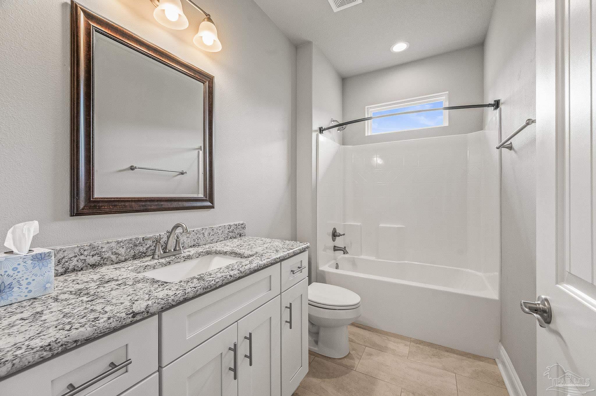 7279 Gordon Evans Road Navarre, FL 32566 - Photo 31 of 40 Granite counter