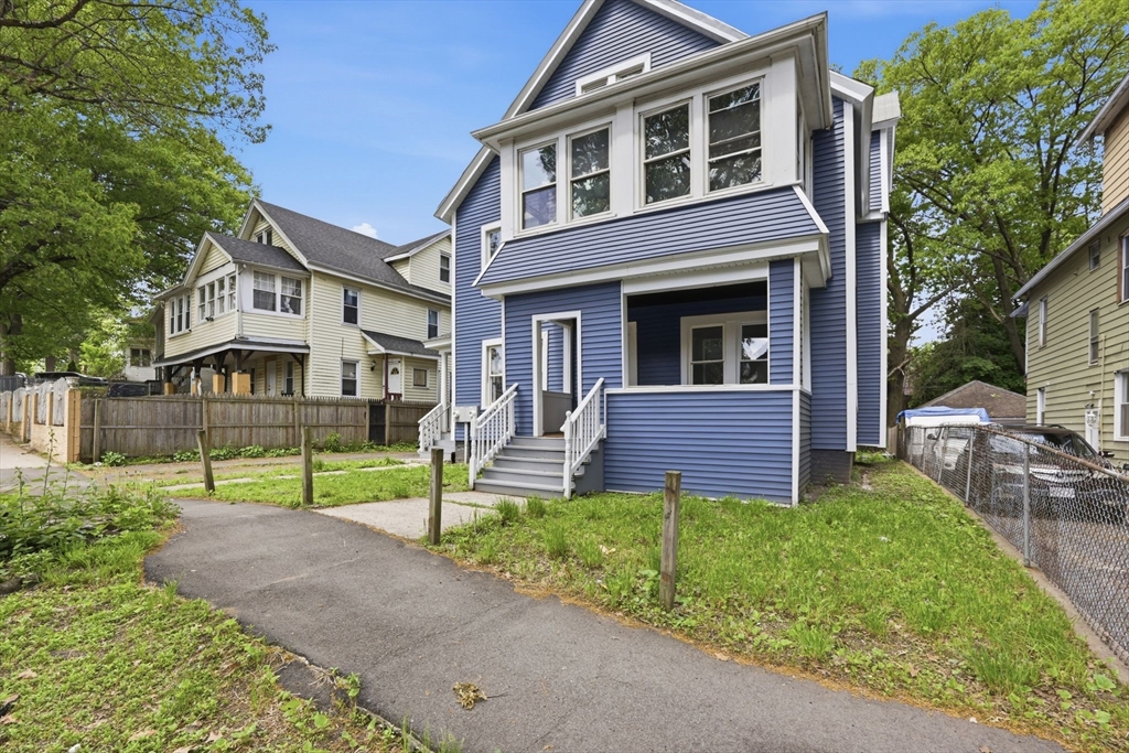 172-174 Euclid Avenue Springfield, MA 01108 - Photo 2 of 32